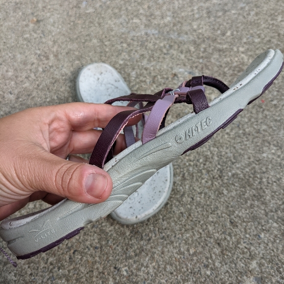 Hi-Tec Purple Leather Strappy Sandals Size 7 - Picture 3 of 4